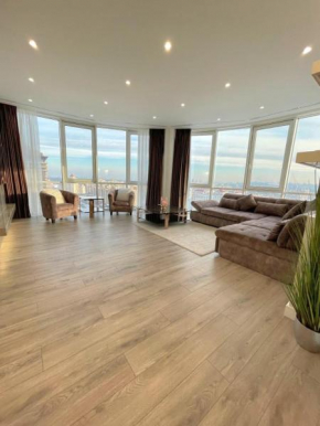 VIP Apartment 120m2 with Panoramic windows, 22 floor. OBOLON
